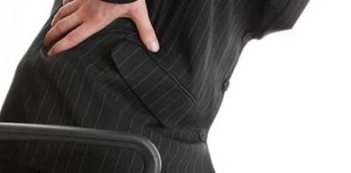 Complications of lumbar osteoarthritis