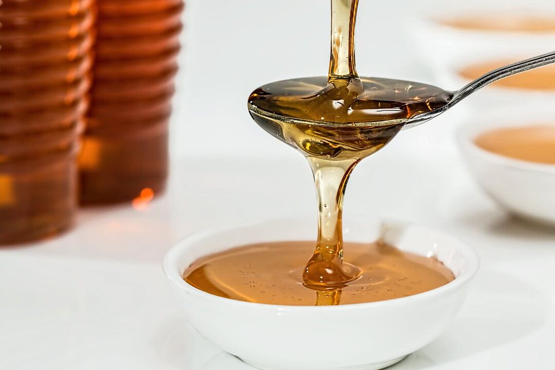 honey to treat osteonecrosis of the breast